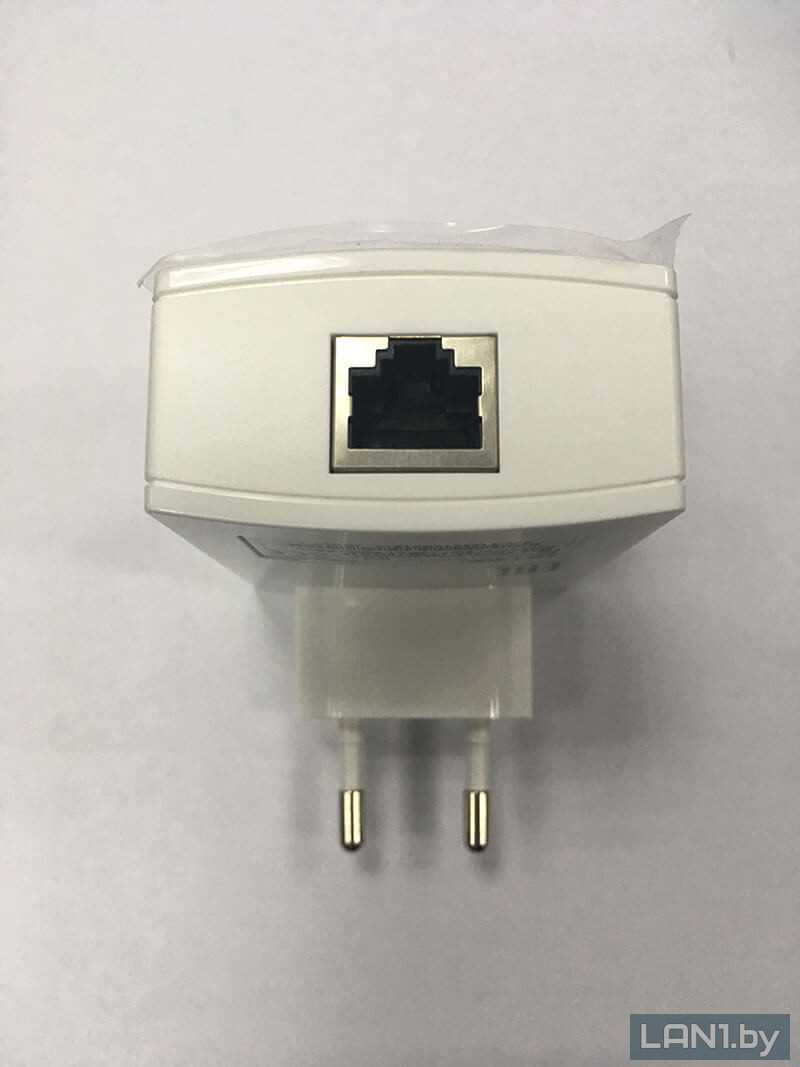 Шаг 1: Подключите Powerline адаптеры