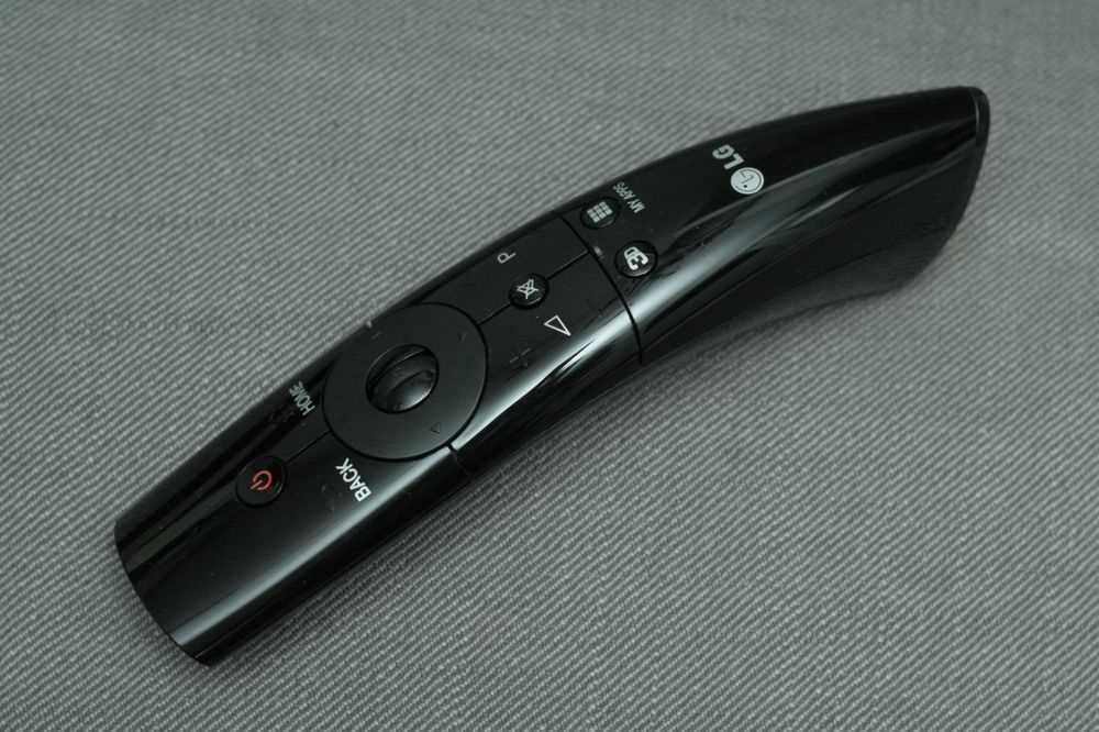 Какие особенности Magic Remote AN RM400?