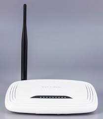 2. Подключите кабель Ethernet